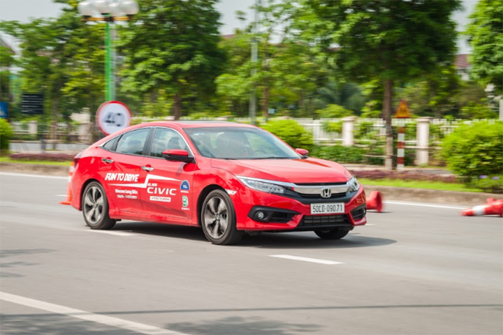 Honda Civic 1.5 càn quét thị trường Ô tô tại Việt Nam 