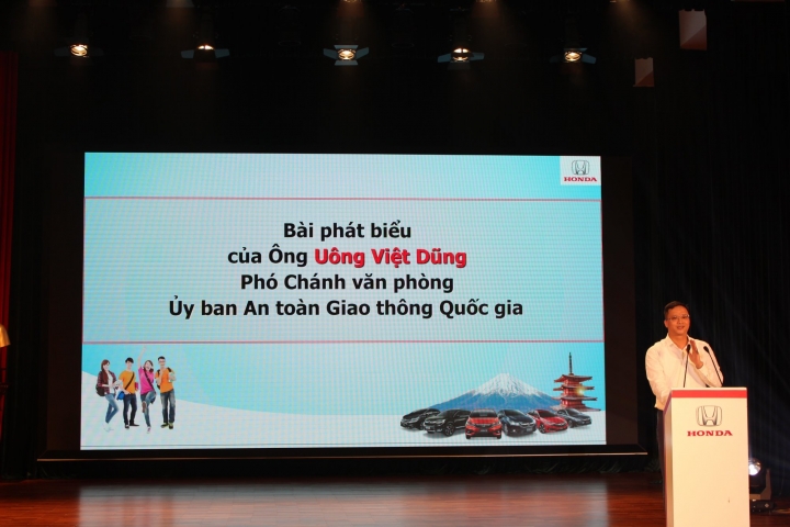 Honda Việt Nam tiếp tục lan tỏa thông điệp an toàn giao thông đến giới trẻ - Khởi động Hội thi “Sinh viên lái xe ôtô an toàn năm 2018”